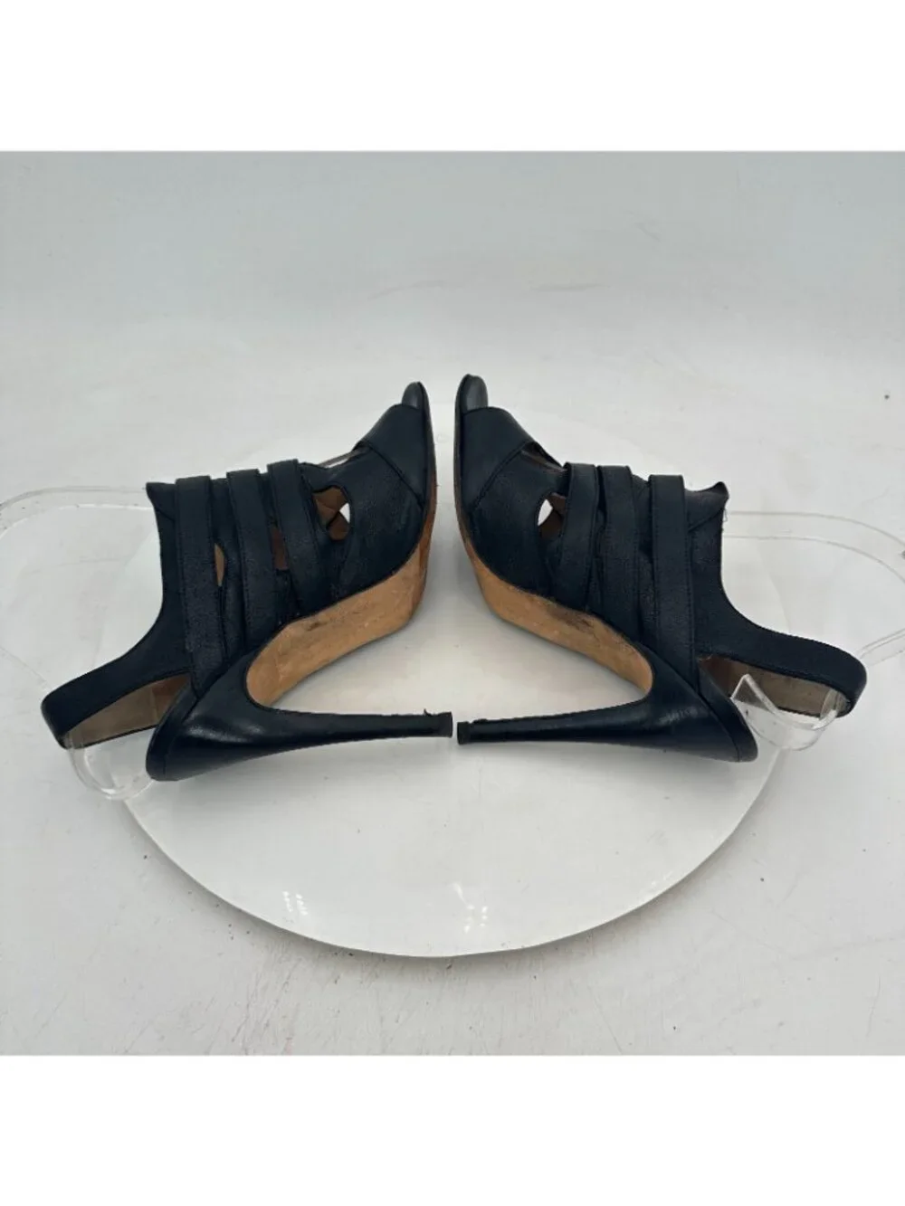 Manolo Blahnik manolo blahnik